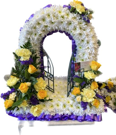 Gates of Heaven SYM 954 - A classical and traditional Gates of Heaven tribute for a loved one.   5 days notice is required for this product.  Please contact us to discuss your requirements.